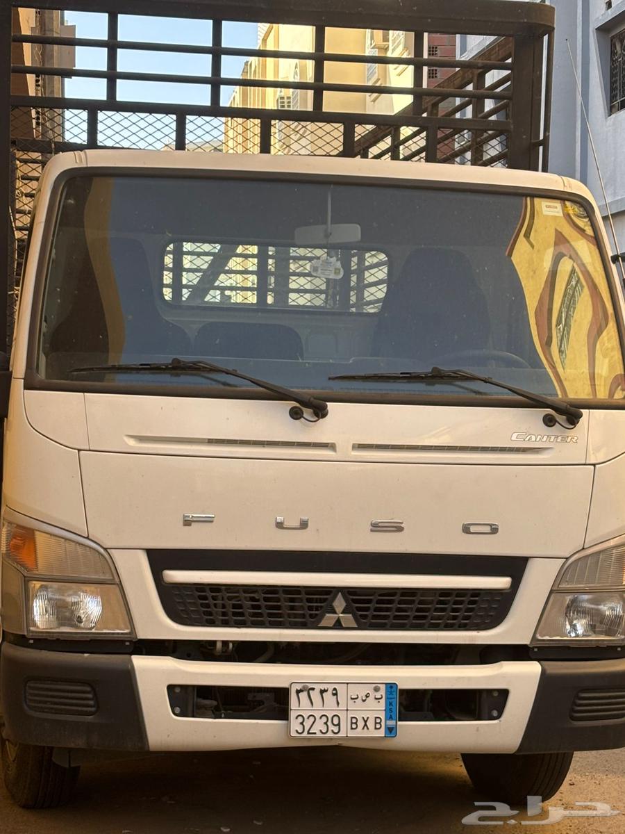 شاحنه متسوبيشي ( فوزو) ياباني 202264251202240385112