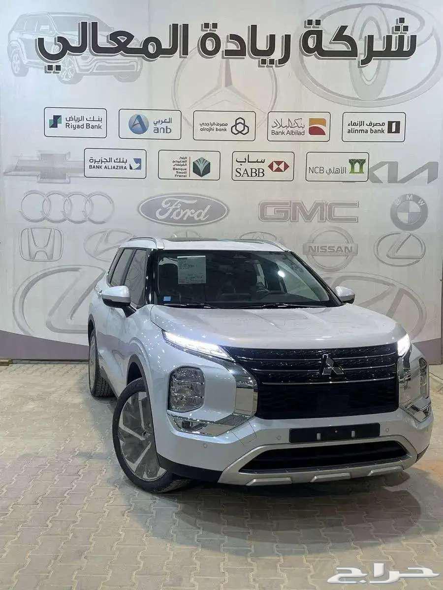 ميتسوبيشي اوتلاندر 4 4 نص فل 7 راكب 202564253689587714111