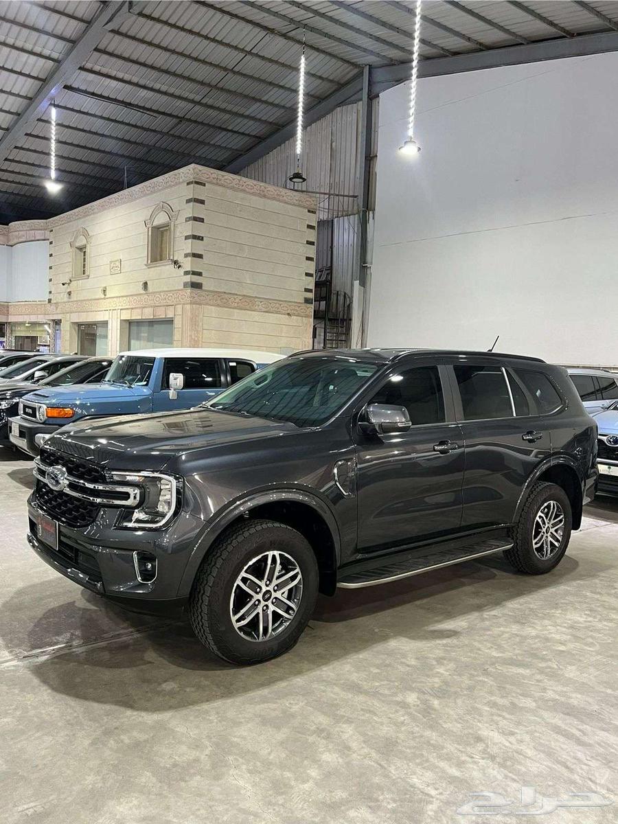 فورد ايفرست 2025 XLT نص فل شبه جديد ( الوكيل الناغي )64256242388481112