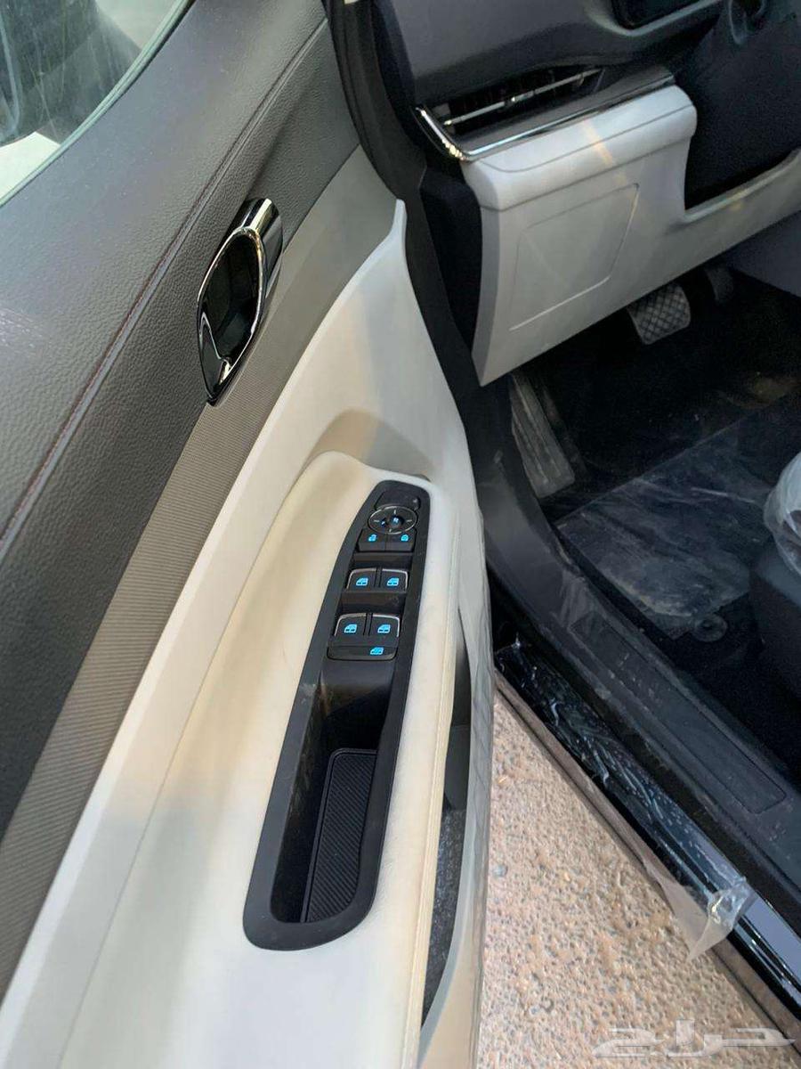 فورد تيريتوري ترند بنزين 2025 متاح اقساط و كاش64256885504643114