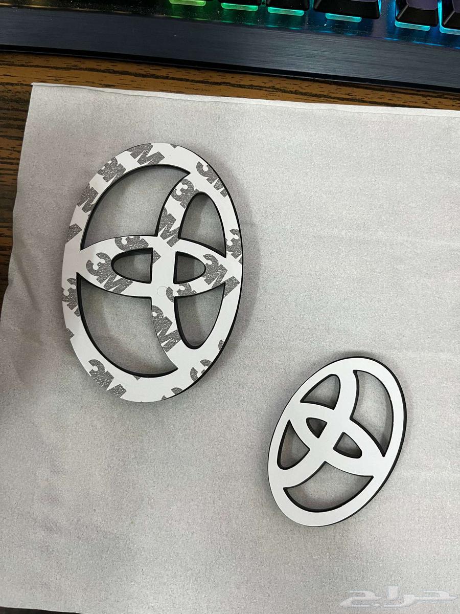 شعار تويوتا اسود رياضي كرولا يارس TOYOTA YARIS GR-SPORT64263475229825114