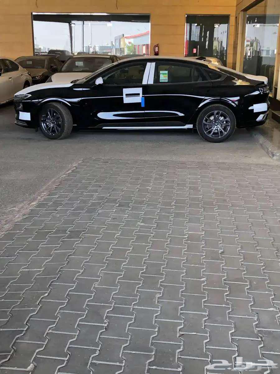 فورد تورس امبيانتي سعودي 2025 متوفر لدى الحسن64247849167107112