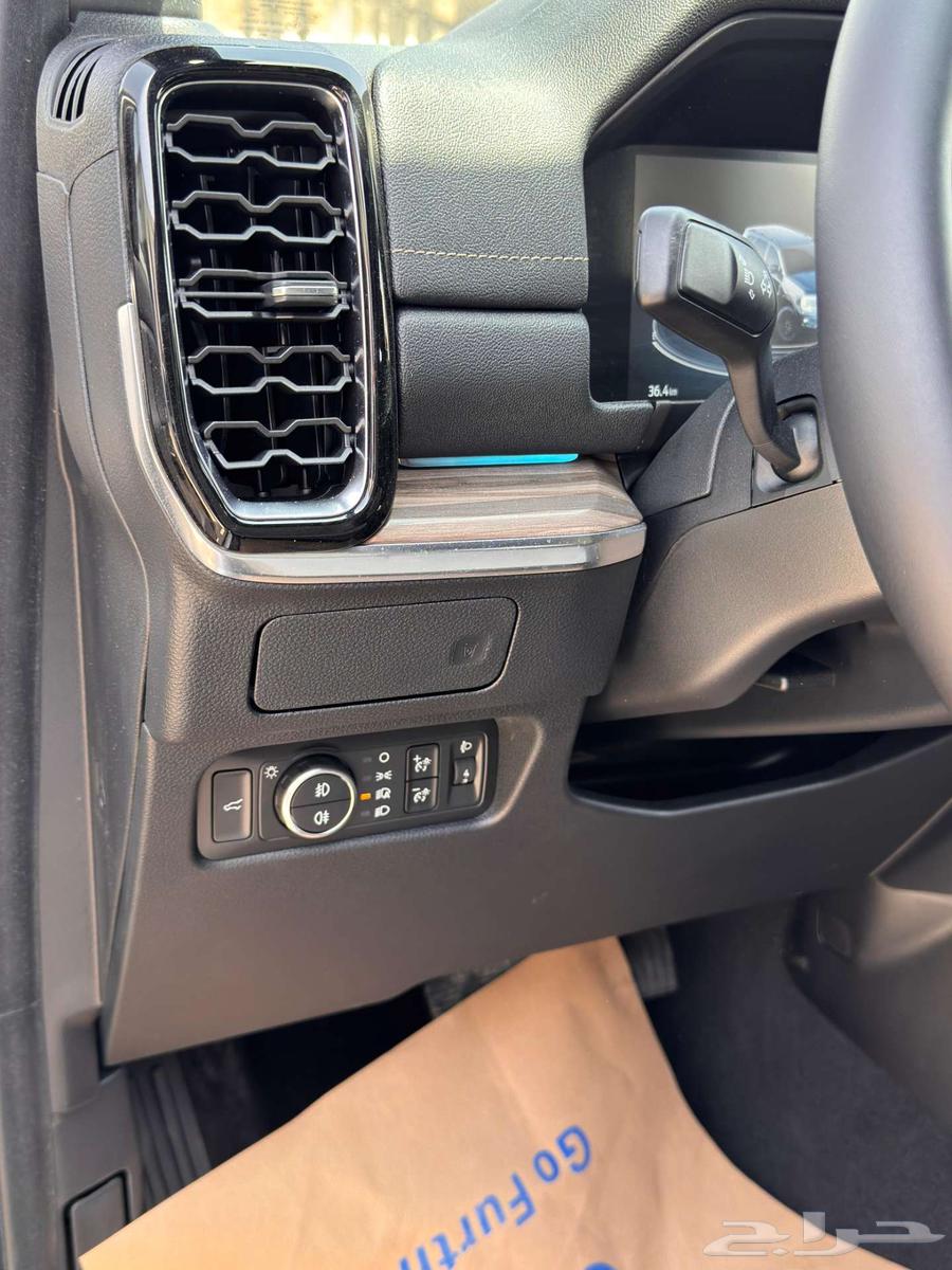 فورد ايفرست ليمتيد موديل 2025 كاش و تقسيط64235436915715113