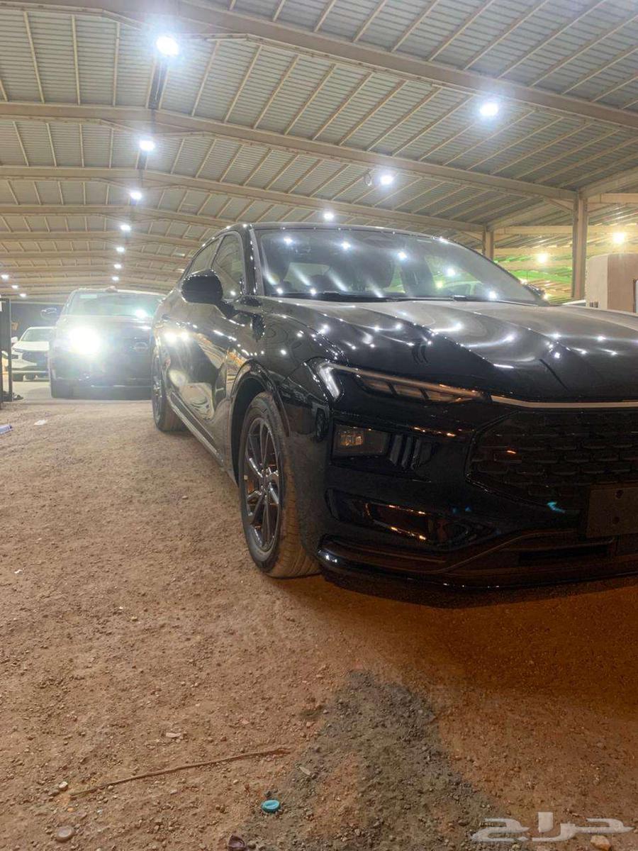 فورد تورس ترند اسود موديل 202564238298366339111