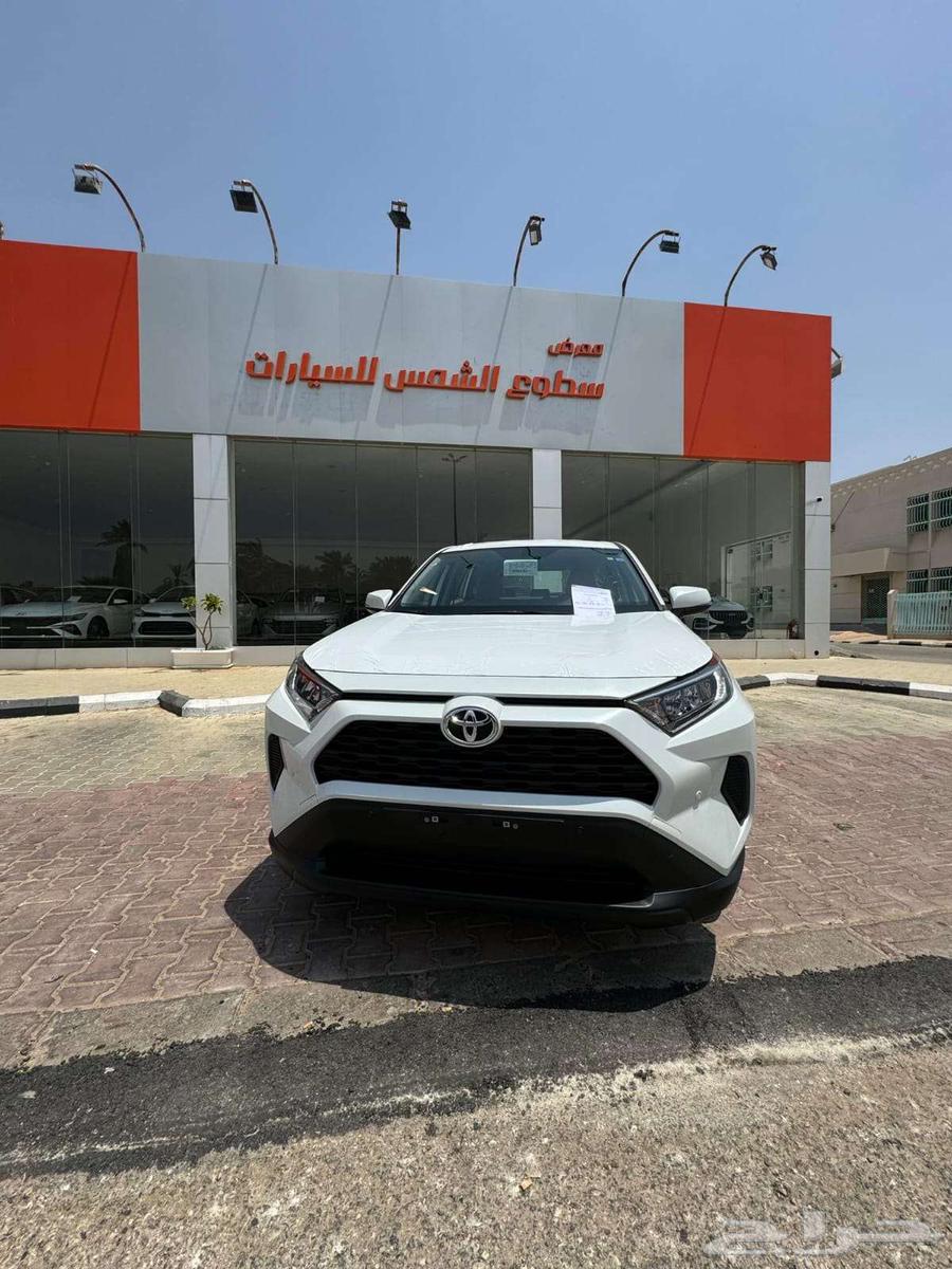 تويوتا راف فور LE بنزين دفع رباعي 202564239169907842111