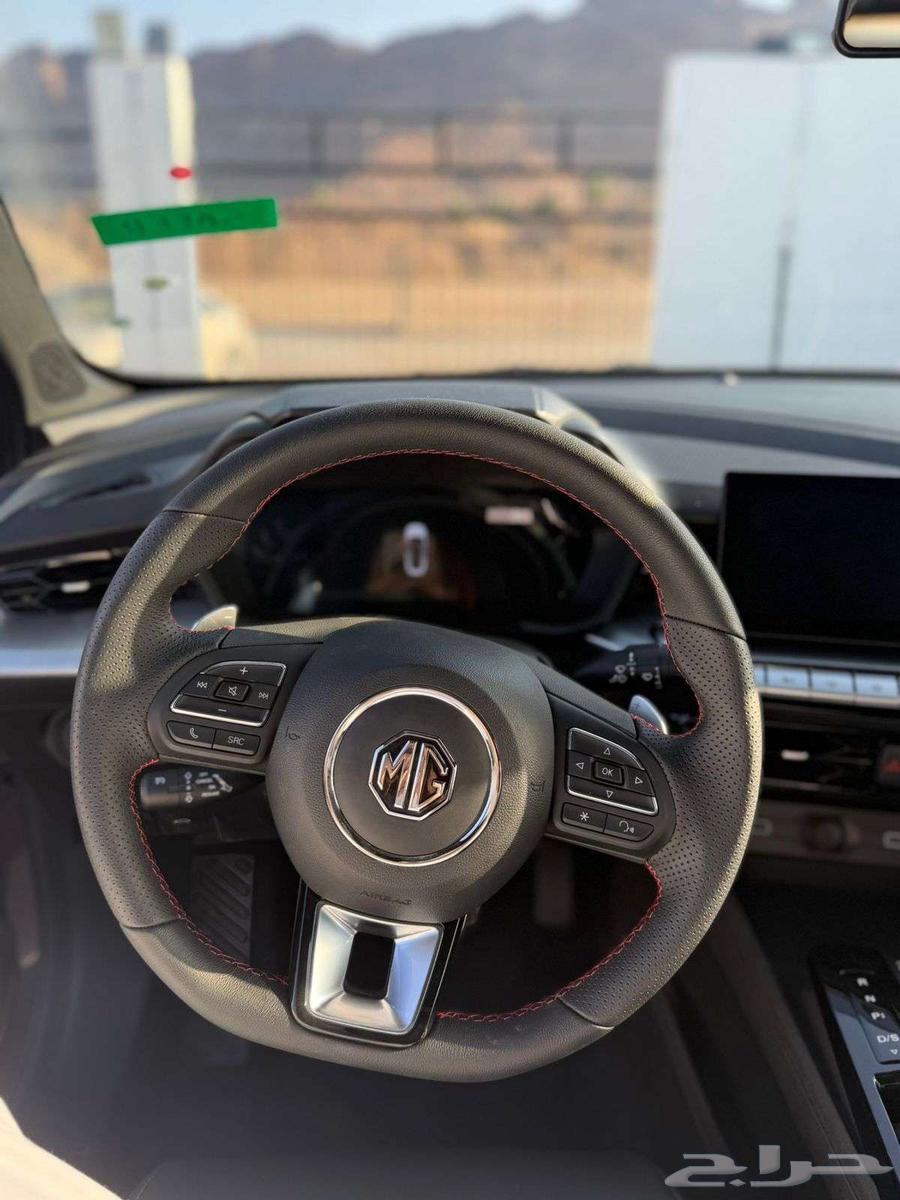 ام جي ون 202464245046496386111