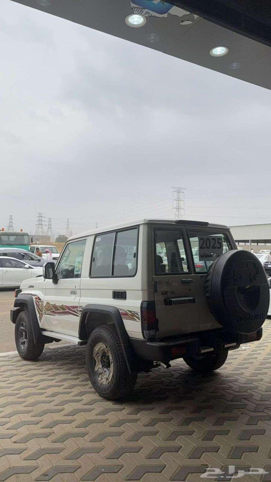 تويوتا ربع رفرف سعودي ستاندر64248216929794112