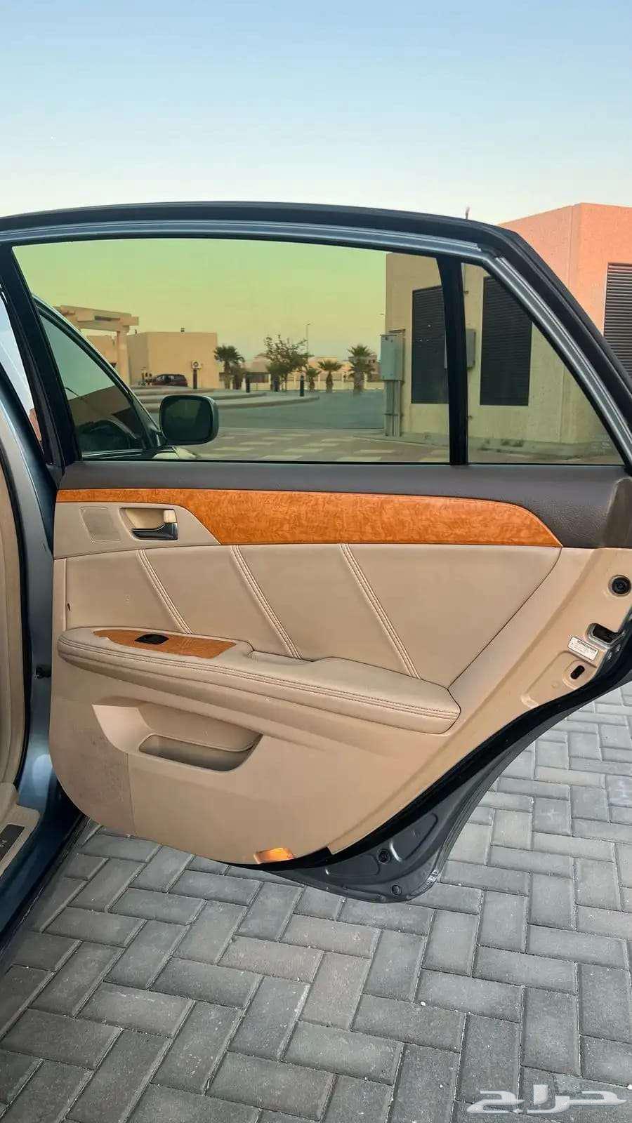 افلون مديل 200764232952215298113