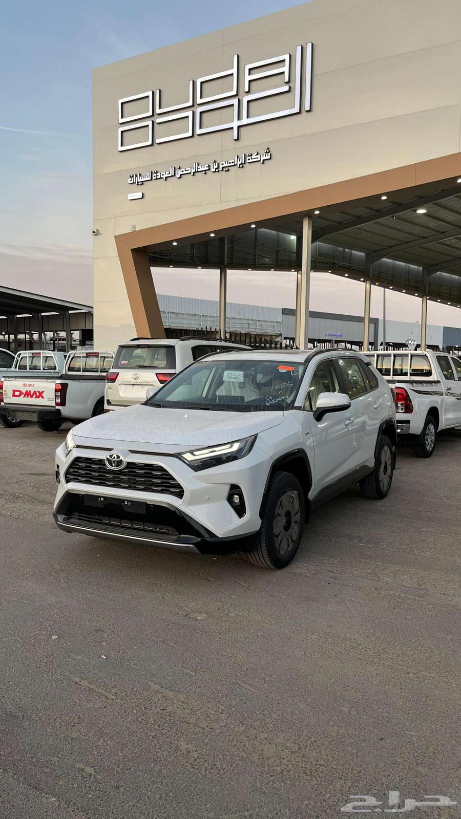 تويوتا راف فور بنزين XLE 2025 كاش-تمويل64234413730561113