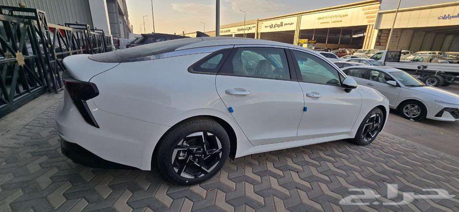 Kia K5 full option 2024 model from A7dth Cars64238498365442111