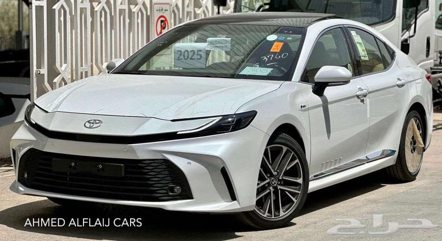 تويوتا كامري LE 2025 هايبرد بالنقد والتقسيط64236416714627112