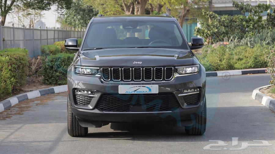 جيب جراند شيروكي لاريدو 2024 خليجي اصفار مع ضمان الوكيل64250866884481113