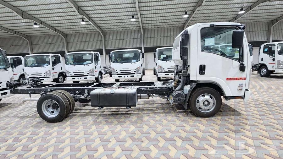 متوفر ايسوزو دينا 4 طن و5 طن و6 طن موديل 202564251353805058110