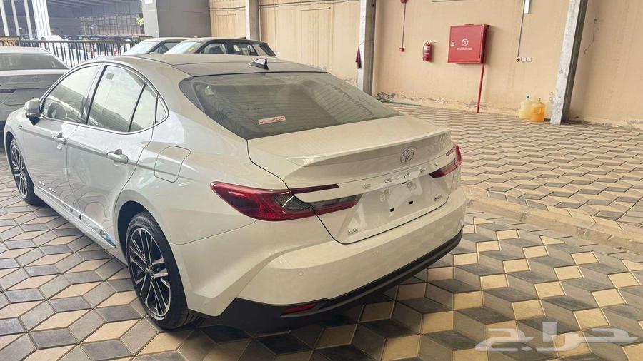 كامري ال اي هايبرد 202564238077006083113