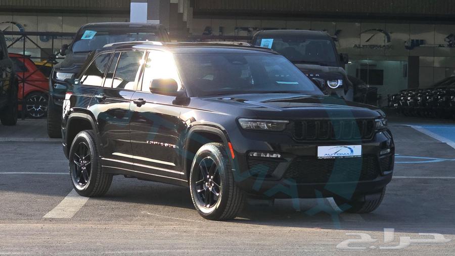 2024 جيب جراند شيروكي لاريدو خليجي اصفار ضمان الوكيل64242391509634113