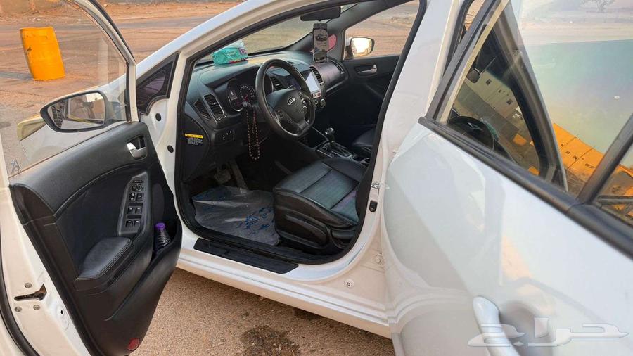 كيا 2018 سيراتوا شرط السوم 29 والبيع 30 للصامل64244351375874113