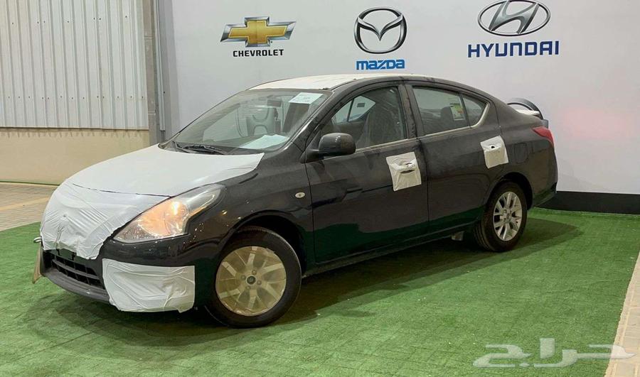 Nissan Sunny Comfort, old model available and the new model 202464236416752386110