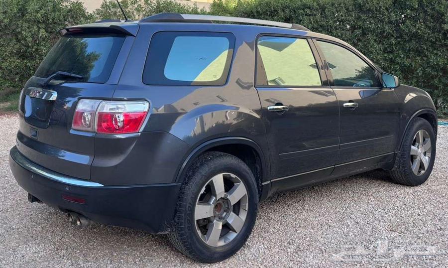 2011 GMC Acadia SLE 6 Cylinder 8 Seater SUV SR 22 00063618051092865114