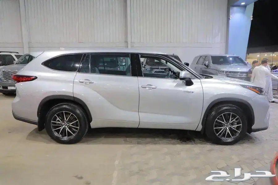 تويوتا هايلندر استاندر LE هايبرد اربعة سلندر موديل 202164259977797891114