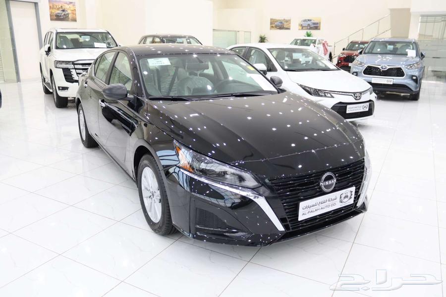 نيسان التيما 2.5 بفئات متعددة 202564239487442178112