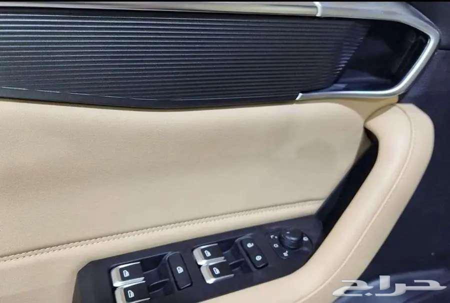 جيلي اوكافانجو GK نص فل 2464235879294338114