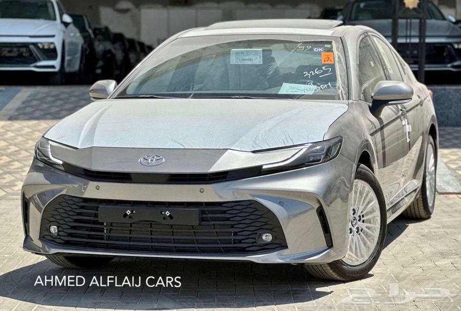 تويوتا كامري LE بنزين 2025 بالنقد والتقسيط64249018996353110