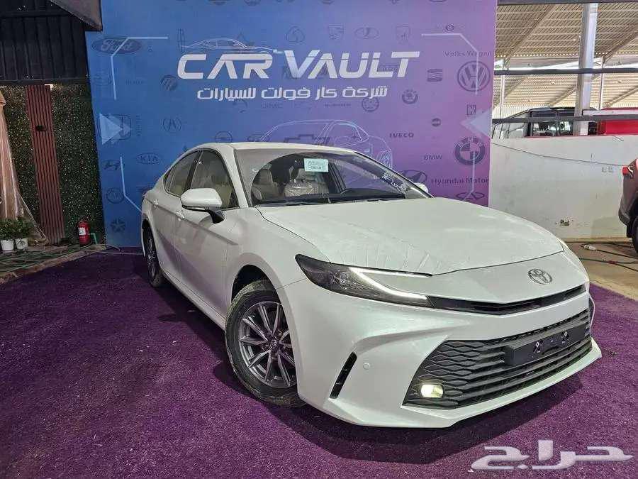 تويوتا - كامري - 2025 - E بنزين- سعودي . جميع الالوان64246947738498110