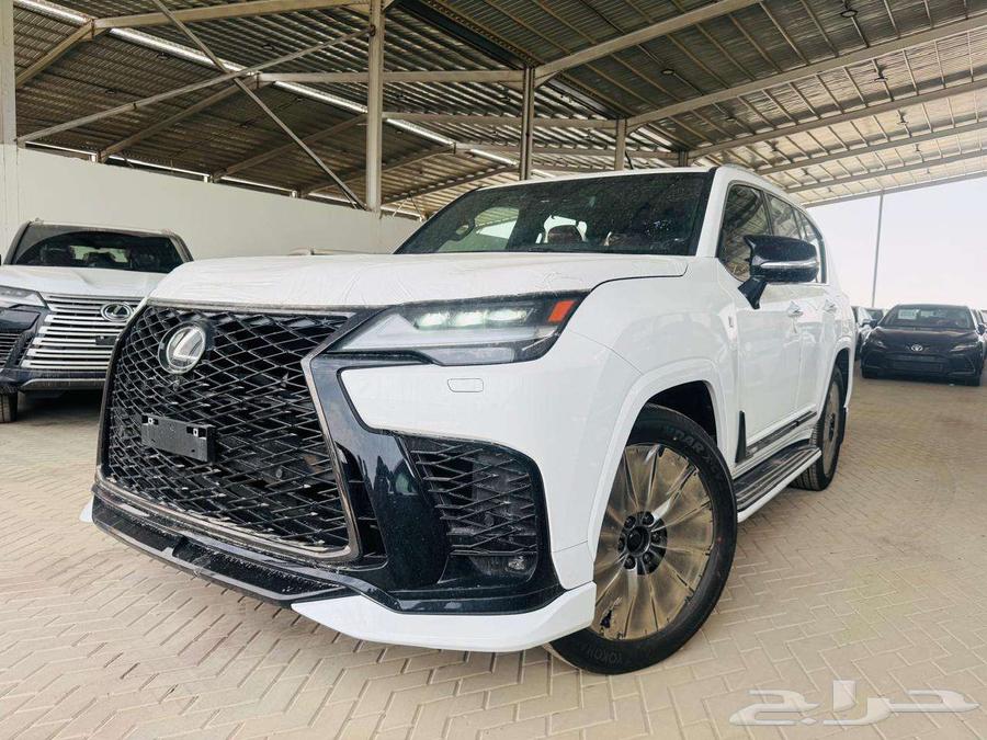 لكزس 2024 lx600 Fsport خليجى بالنقد والتقسيط64248216774787110