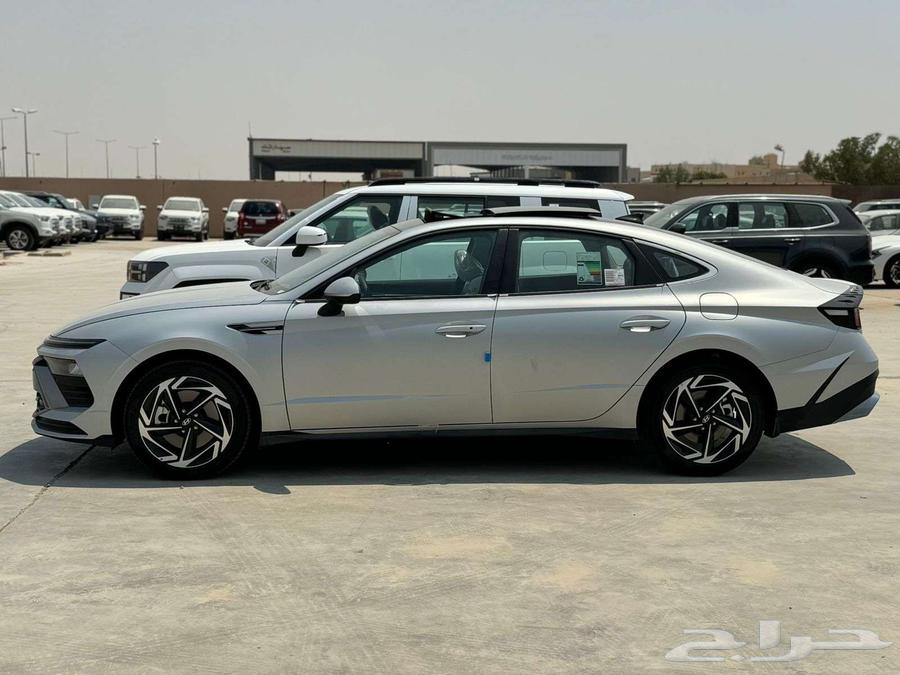 هيونداي سوناتا كمفورت - سمارت - فلت 2025 ( كاش وتقسيط)64249019093123111