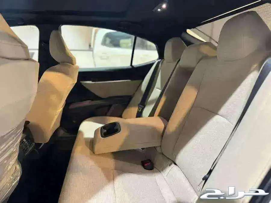 تويوتا كامري 2025 LE64249557656321113