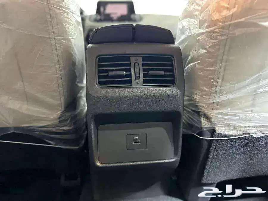 نيسان اكس تريل استاندر 7 مقاعد موديل 202564249557574274113