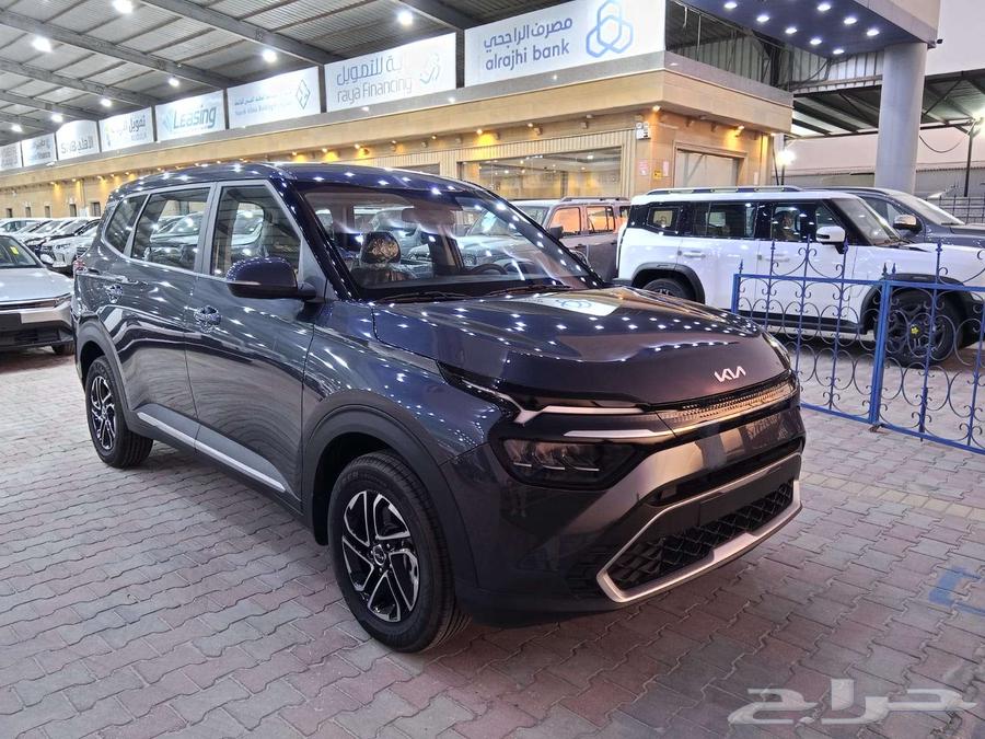 كيا كارينز نص فل 2025 عائليه64252122807555110
