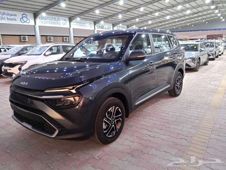 كيا كارينز نص فل 2025 عائليه64252122807555112