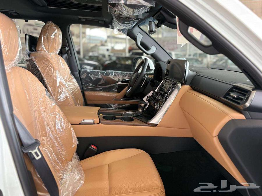 جيب لكزس 2025 LX600 BB خليجي داخلي جملي64252271735809114