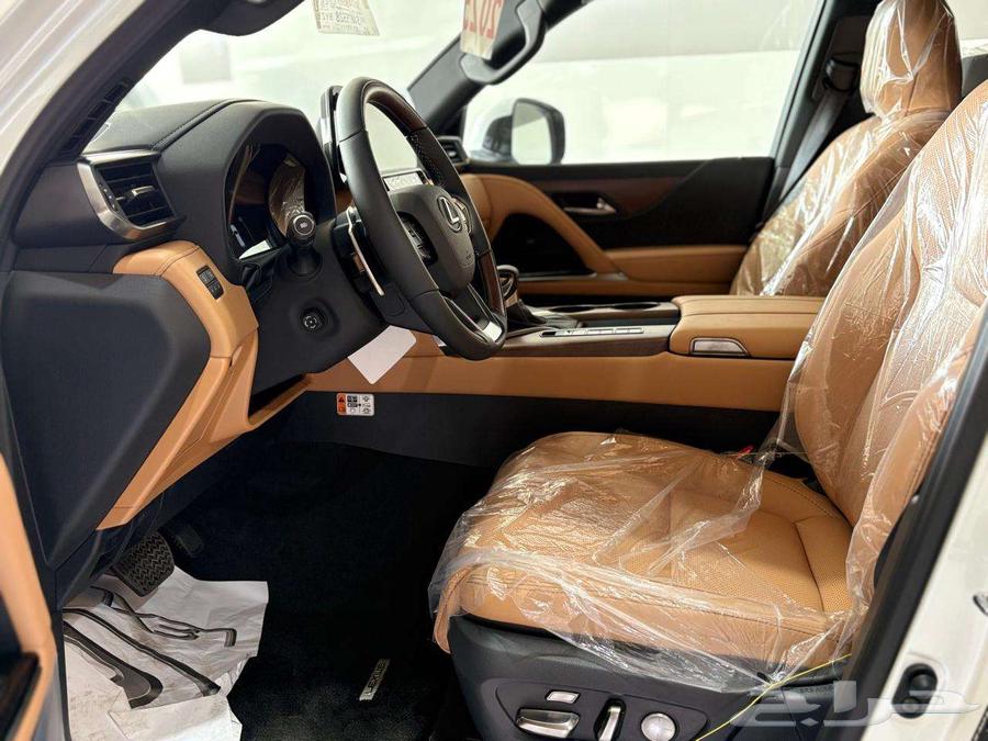 جيب لكزس 2025 LX600 BB خليجي داخلي جملي64252271735809113