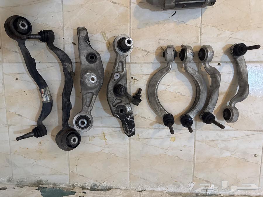 هيا أمامية لكزس 460 مع السلف مع شاشة لكزس الاصلية64254712572419112