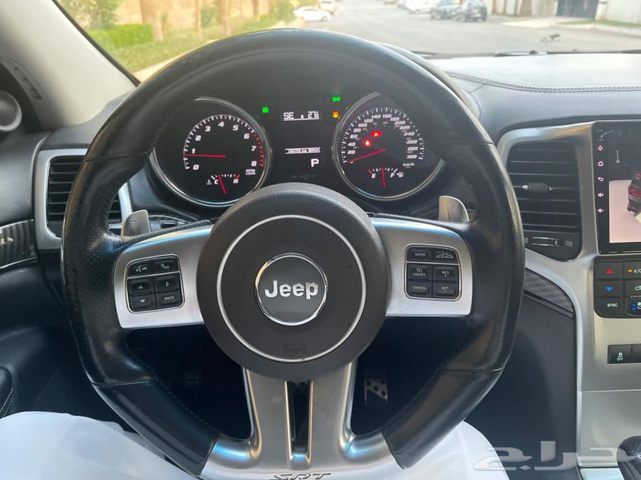 قراند شيروكي SRT64256222230786114