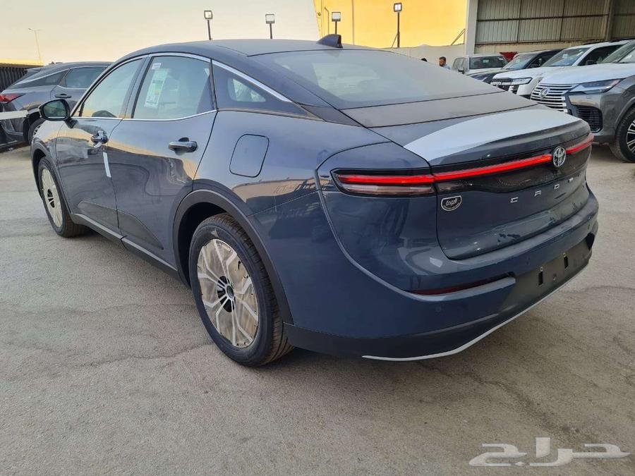 تويوتا كراون 202664234413680385112