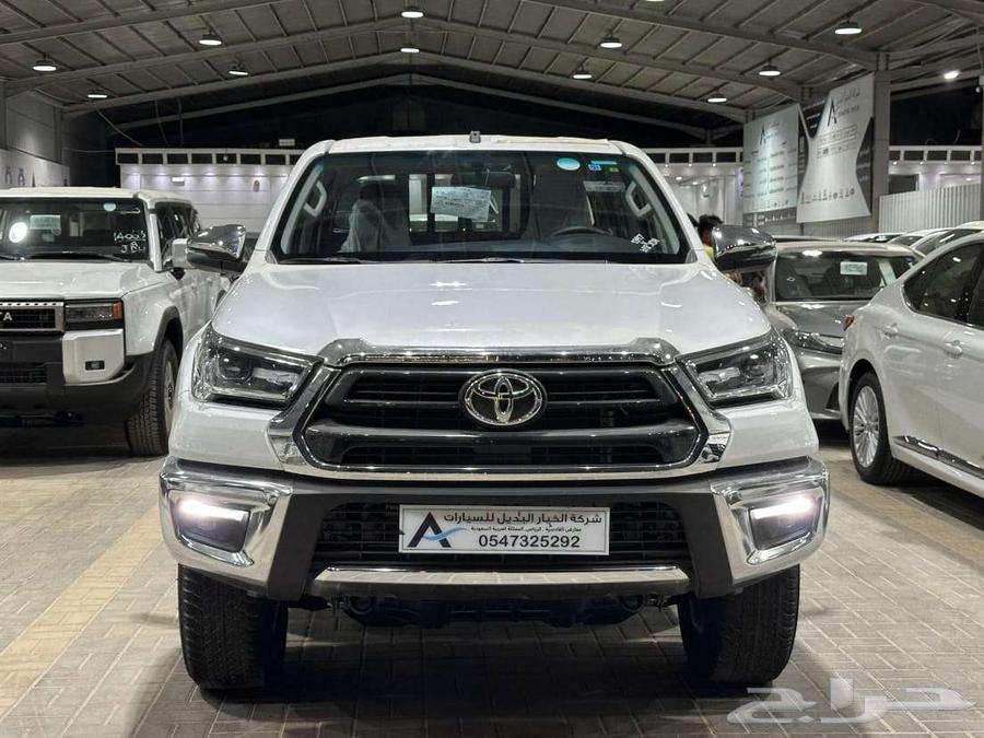 تويوتا هايلكس SGLXغمارتين فل2.7 بنزين دبل موديل 202564236234270721114