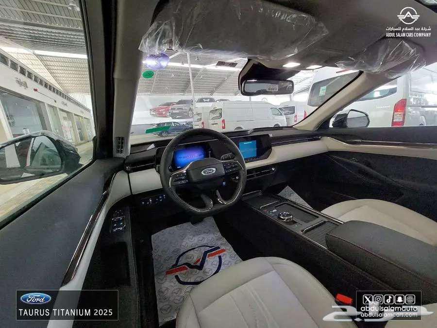 فورد تورس تيتانيوم موديل 202564237236979713112