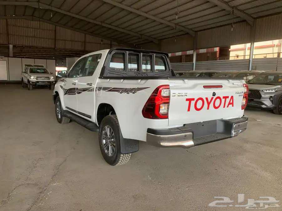 تويوتا -هايلوكس -S-GLX-2025فل كامل بنزين64237883489409112