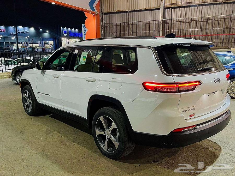 جيب شيروكي ليميتد 3.6 2023 كاش او تقسيط64240020284929112