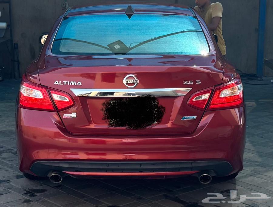 نيسان التيما نص فل مثبت سرعة جنوط السيارة نظيييفة ومستخدمة64246413560834113