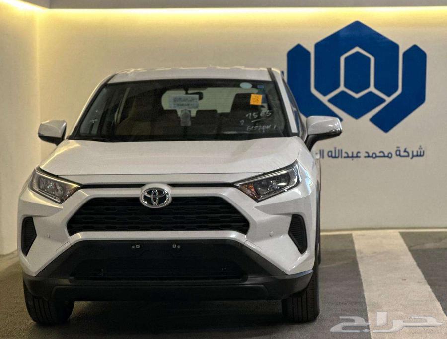 تويوتا RAV4 LE 4X2 202564237858595713110
