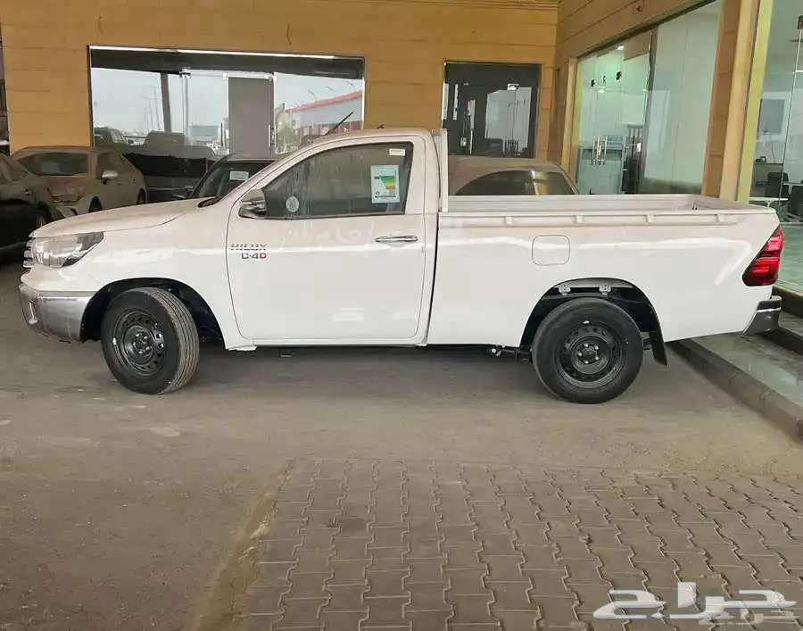 تويوتا هايلوكس غمارة ديزل 2.4 موديل 2025 بقسط 1230 لدى الحسن64235095270531111