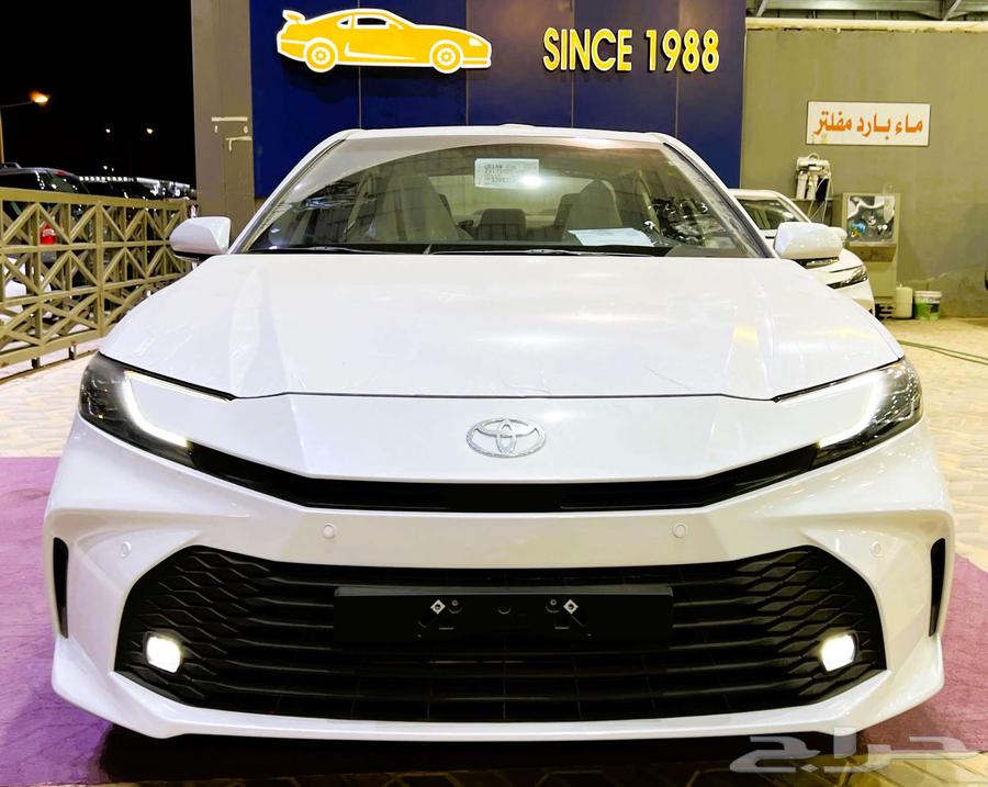 تويوتا كامري le بنزين 202564237858377347112