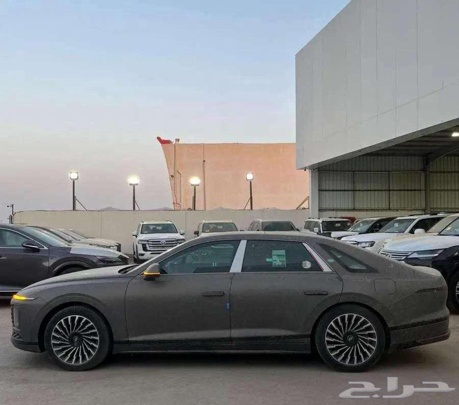 هيونداي ازيرا كاليجرافي متعة القياده 2025 كاش واقساط64235286305155110