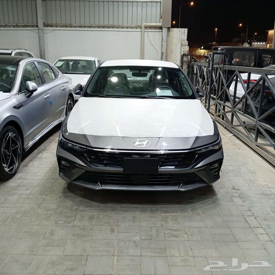 Hyundai Elantra Smart, Smart Plus, and Comfort 2026 Cash and Installment64257182314114110