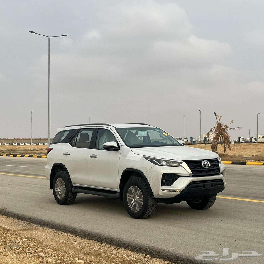 تويوتا فورشنر GX2 2025 بنزين دبل سعودي64234394322305110