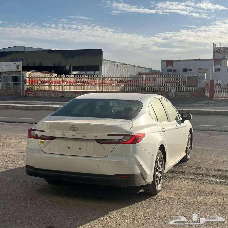 تويوتا كامري E بنزين 2025 - عروض الأقساط64234744803331114